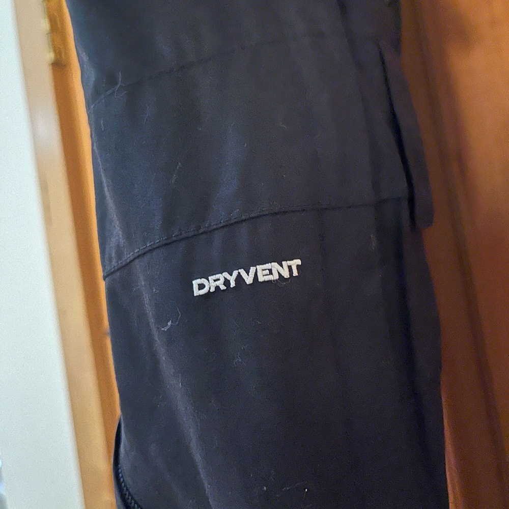 The North face Women's Black Ski Bib - Picture 3 of 6